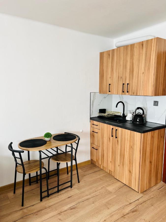 Apartament Kolejowa 7 Apartamento Nowy Targ Exterior foto